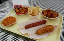 たこ焼き、ポテト、から揚げ、コロッケ、フランクフルト、ソーセージ