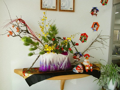 オリヤス物流センターのお花２