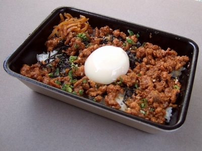 韓国風味噌そぼろ丼