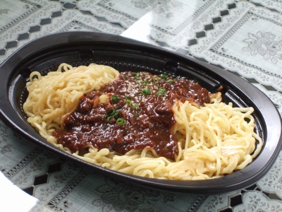 ジャージャー麺