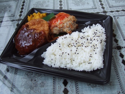 チキンコロッケ弁当
