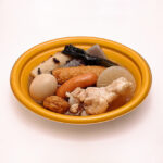 TPボレノ M20-16 黄 を使ったおでんの盛り付け例。